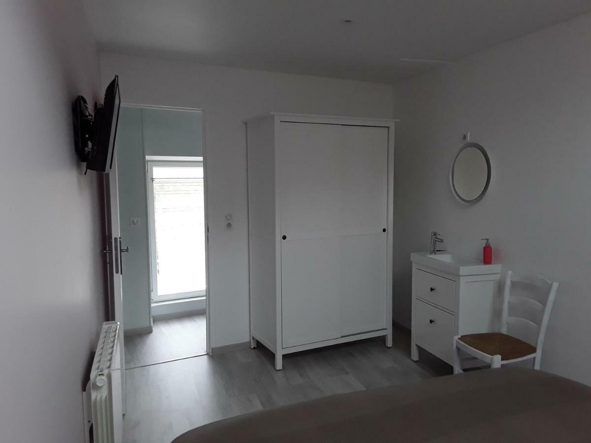 Le Gite Dameryat Villa Damery  Exteriör bild